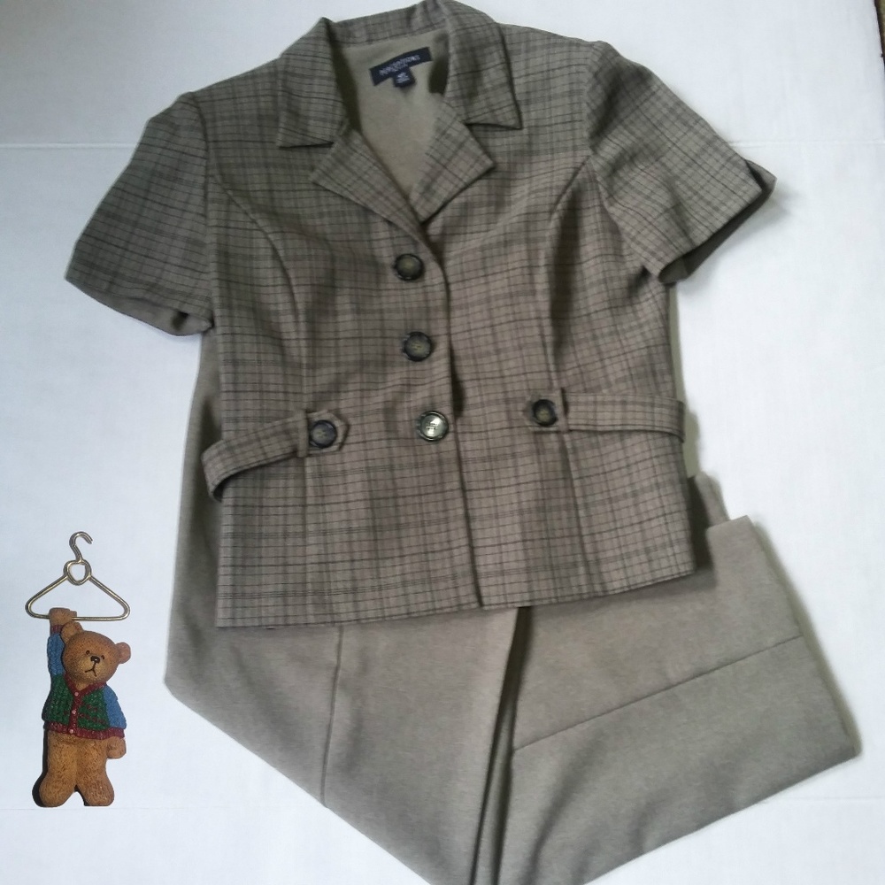 Perceptions grayish-green pantsuit